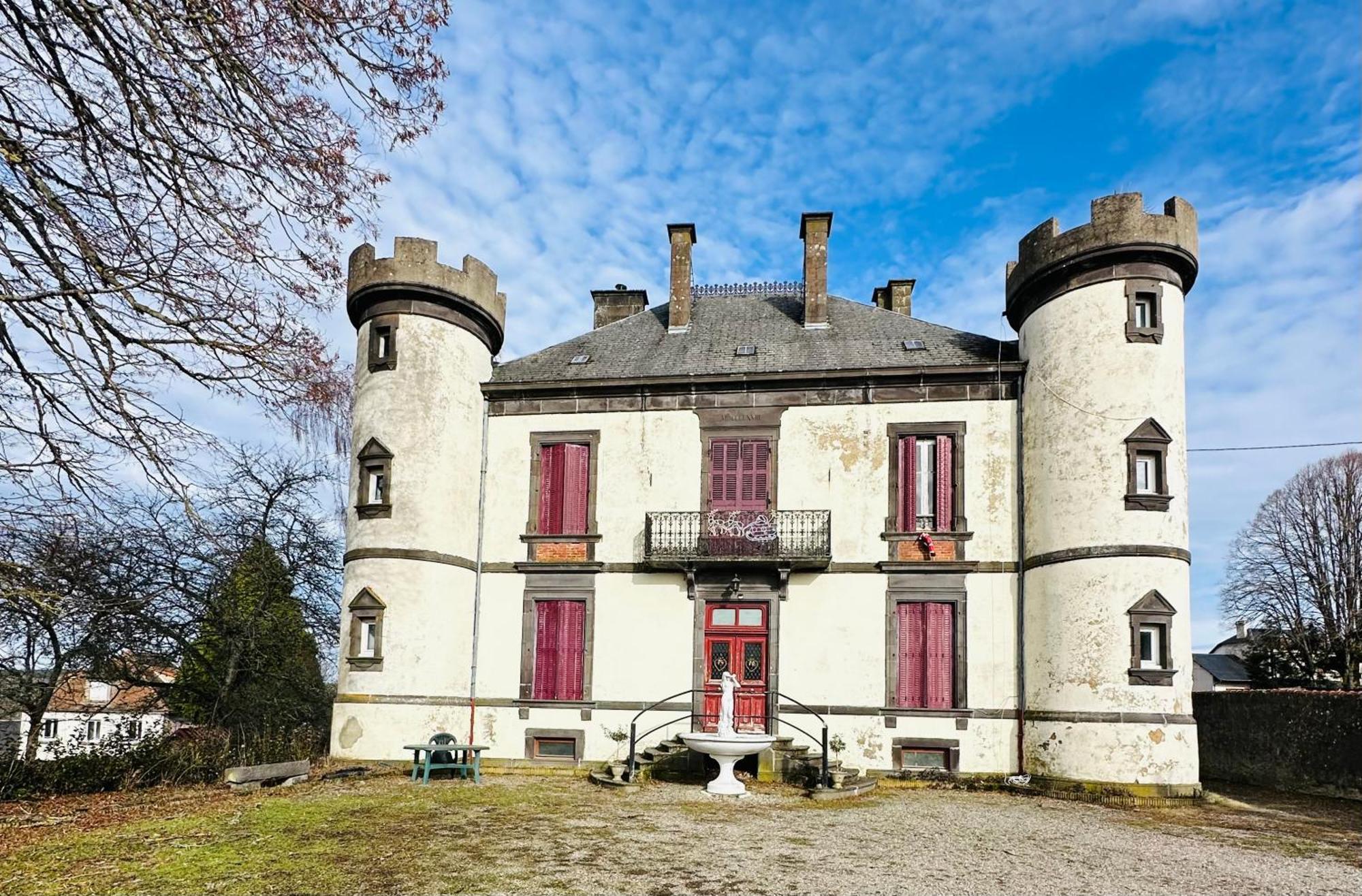 Le Chateau Giat Zewnętrze zdjęcie